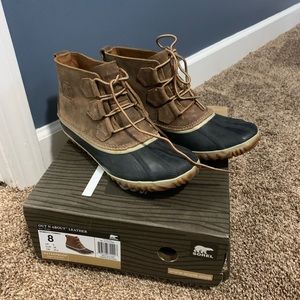 Sorel rain boots